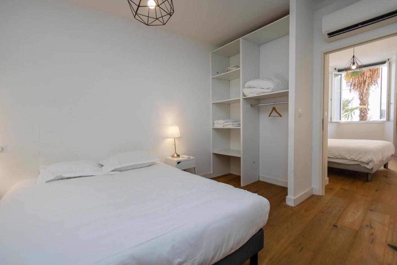 Les Suites R Bonaparte - Appartements De Standing Au Coeur De La Vieille Ville Pietonne Аяччо Екстер'єр фото