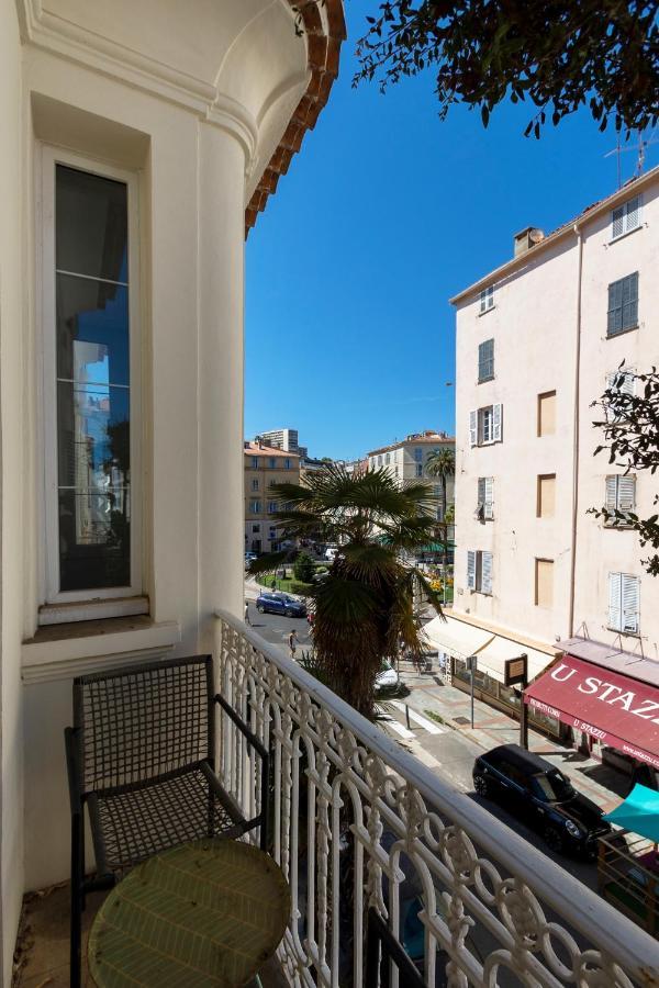 Les Suites R Bonaparte - Appartements De Standing Au Coeur De La Vieille Ville Pietonne Аяччо Екстер'єр фото