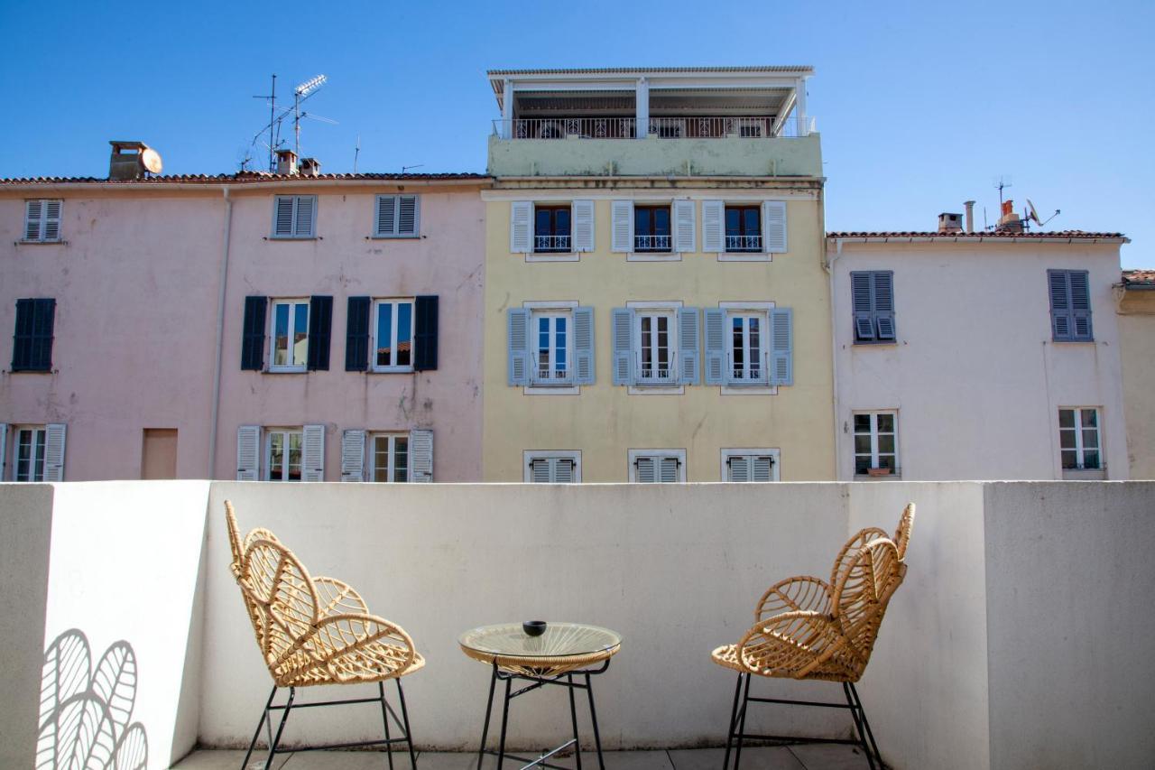 Les Suites R Bonaparte - Appartements De Standing Au Coeur De La Vieille Ville Pietonne Аяччо Екстер'єр фото